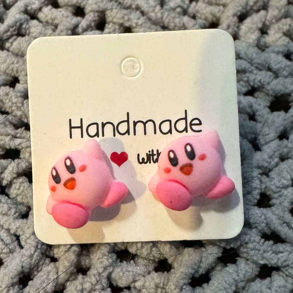 🌟3/$20 Eligible! NWT Pink Kirby Kids Stud Earrings